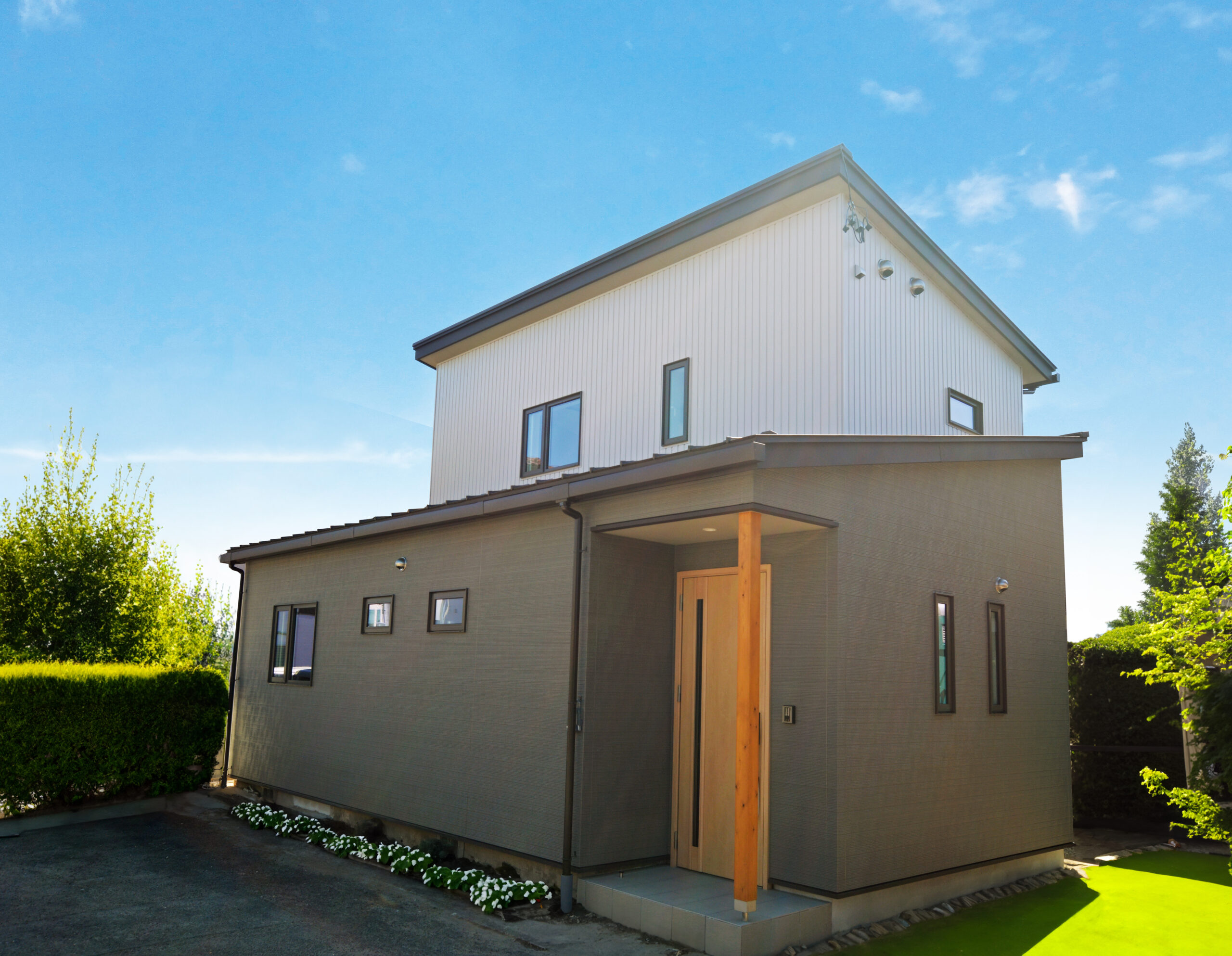 【LIXIL×森住建】　築44年　一宮のコラボリノベーションモデルハウス　